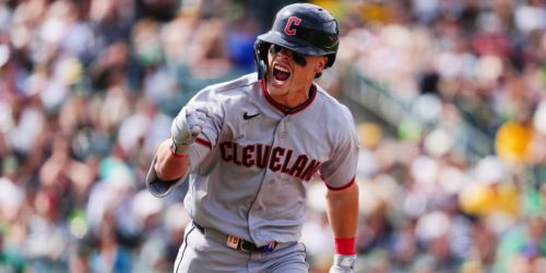 Emotions released as Bazzana's 1st big league hit comes in the clutch