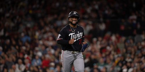 Gonzalez immediately makes impact with single, two walks in MLB debut