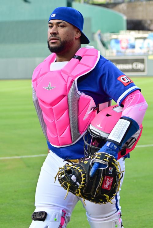 Royals designate catcher Elías Díaz for assignment