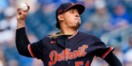 Tigers' 6-game winning streak snapped in Montero's return from paternity list