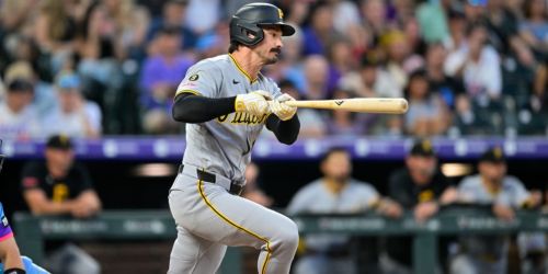 Reynolds' pinch-hit heroics not enough to lift Pirates past Rockies