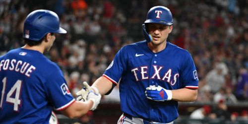 Seager's monster HR helps Rangers snap lengthy road series drought