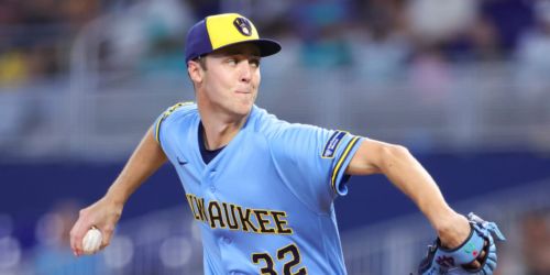 Crew, Miz stung by bumpy 1st frame in series finale