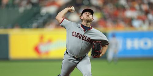 Decision to pull Bibee before facing Altuve again leads to 3-run 6th for Astros