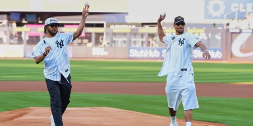 Knicks champions Brunson, Hart throw out first pitch in Bronx