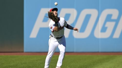 It’s time for the Guardians to officially make Steven Kwan a full-time center fielder