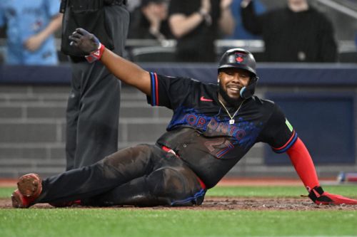 Instant Reaction: Blue Jays win 10-4 in series opener against Twins