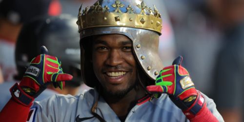 Stop and stare! Martínez crushes grand slam on the way to 6-RBI night