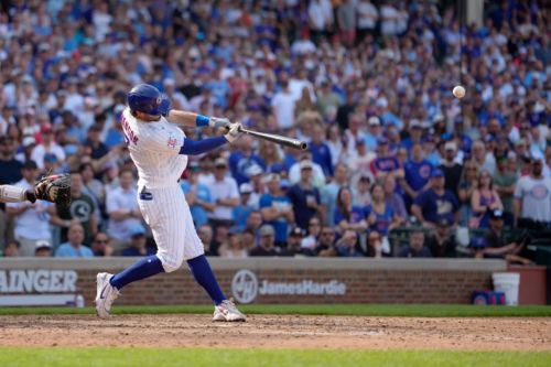 Cubs win ninth straight, walk off Phillies, who have lost nine in a row and are tied for MLB's worst record