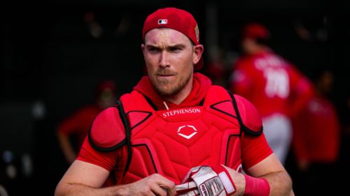 Reds losing streak reaches new low after Tyler Stephenson's embarrassing gaffe