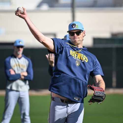 Offense stumbles in Brewers’ 3-1 loss to Royals