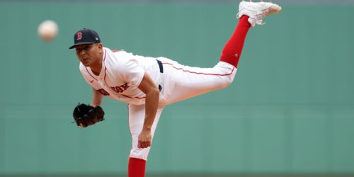 Suarez (hamstring) exits early, but hopes to make next start