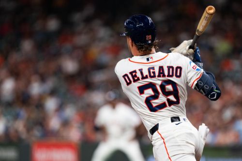 Unlikely Hero Delgado Delivers Astros to 4-2 Victory Over Tigers