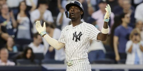 Jazz stays hot, socks 2 HRs to power Yanks after pep talk from Judge, Volpe