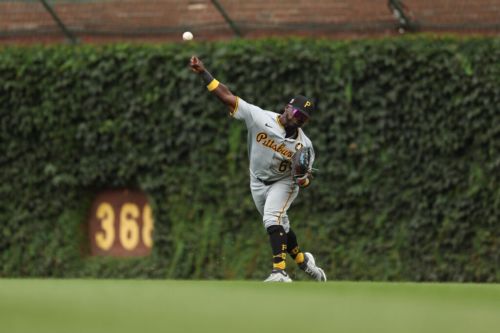 Pirates To Select Ronny Simon