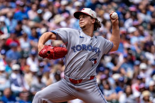 Mariners Crush Jays