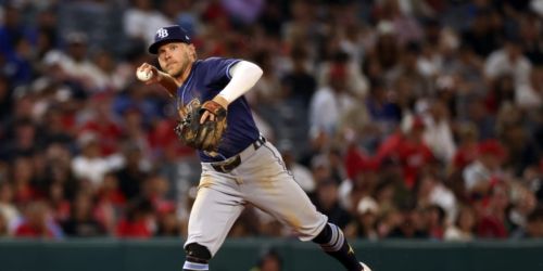 Walls makes speedy return to SS for Rays' home opener; Williams optioned