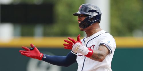 Pirates acquire veteran catcher Bethancourt from Yankees