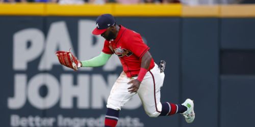 Harris out of lineup while facing lingering back tightness