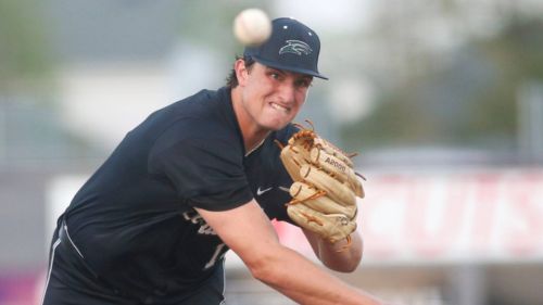 Padres fail to lure first-round pick’s 6-foot-8 teammate away from SEC commitment