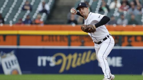 Tigers reunite with the infielder no one asked for in trade with Nationals