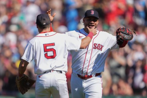 Red Sox Rout First-Place Rays 6-1, Make It 13 in a Row