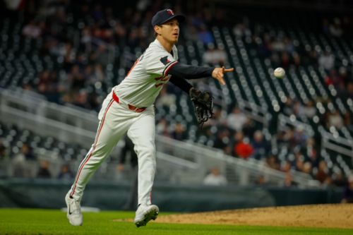 Twins Sign Matt Bowman To Minor League Deal
