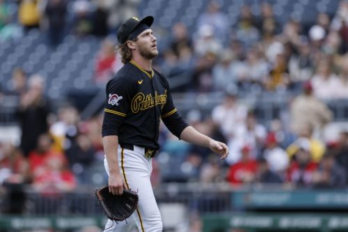 Pirates still at the bottom of hotly contested NL Central
