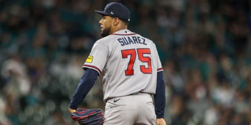 Suarez tunes up for playoffs with 2nd appearance after injury