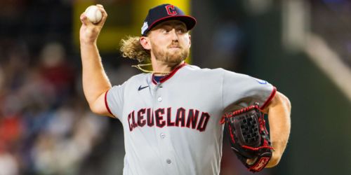 Bibee picks up elusive first win with 8 brilliant innings in Texas