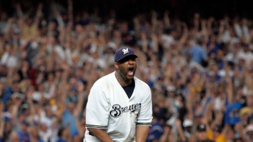Brewers legend to throw out first pitch Friday night following Wall of Honor ceremony