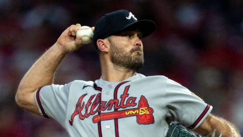 Braves opt for on-the-fly bullpen makeover with a series of roster moves