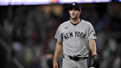 Yankees' trade deadline disaster quietly begins his spring training comeback