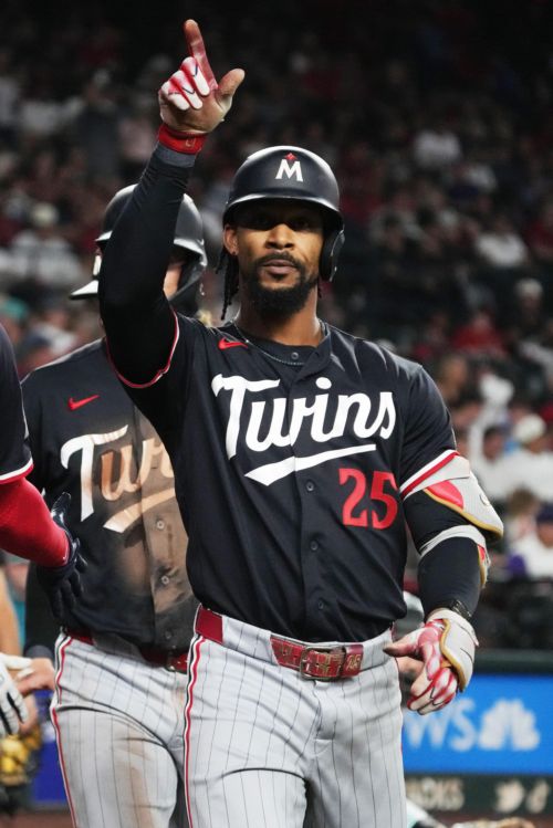 Twins 16, Diamondbacks 8: The Beautiful Game