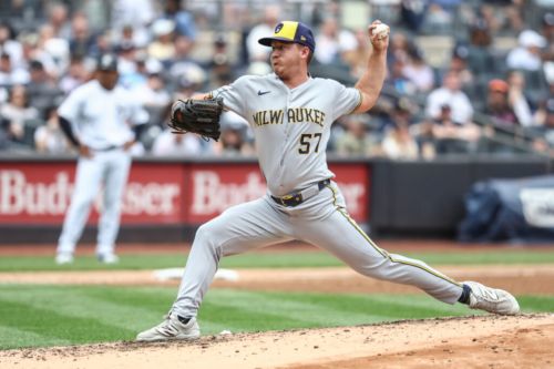 Braves Select Connor Thomas, Release Daysbel Hernández