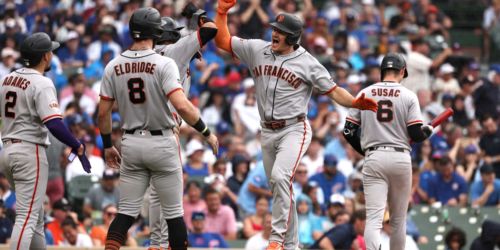 Chapman (8 RBIs) among trio of Giants with 2 HRs in 18-run Wrigley romp
