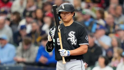 Murakami joins DeLauter in elite rookie HR club