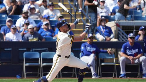 Padres helplessly watch former prospect spark stunning Brewers roster shake-up