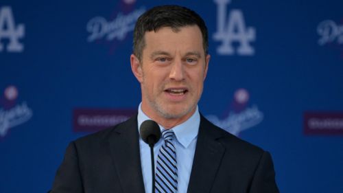 Dodgers' trade deadline goal exemplifies their stranglehold over rest of MLB
