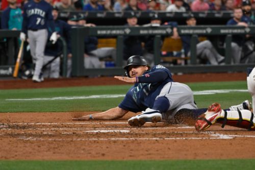 Mariners and Josh Naylor sneak past Cardinals, 3-2