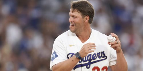 Kershaw returns to Dodger Stadium mound for first pitch -- and World Series ring