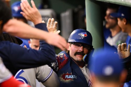 Jays Hit Three Home Runs, Beat Red Sox