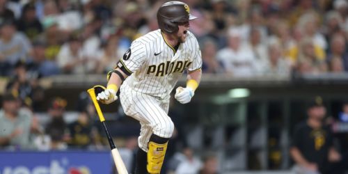 Cronenworth's big night undone by Padres' costly mistakes in extras