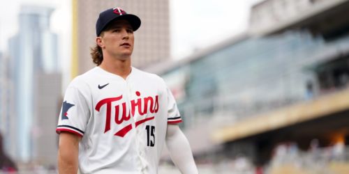 Keaschall makes first start in RF as Twins work to broaden his versatility