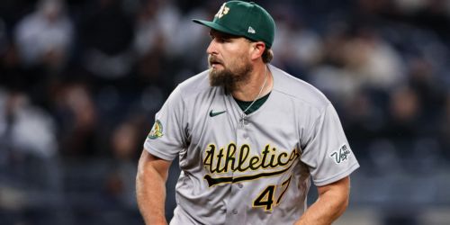 Kuhnel's first save with club caps stellar night for A's 'pen