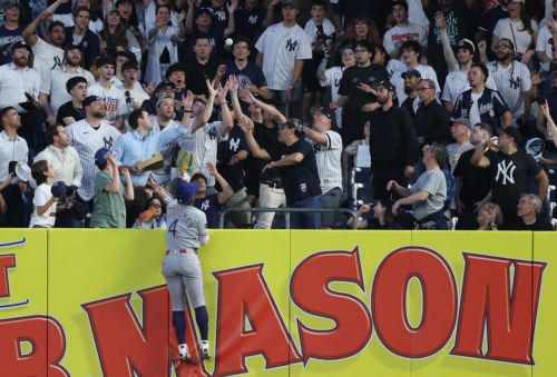 16-19 – Rangers let Yankees off the hook, fall 7-4 in opener