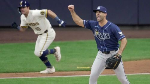 Rays remain 1 of 10 teams to avoid being swept this season