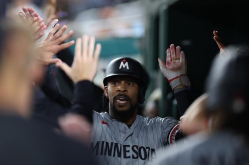Twins 11, Nationals 3: Bats back Bradley, Buxton bombs