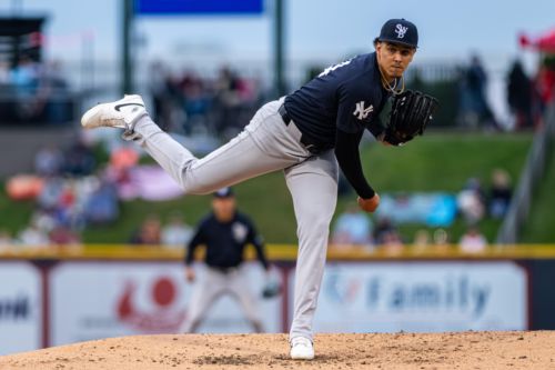 Yankees to shift top prospect Carlos Lagrange to Triple-A bullpen