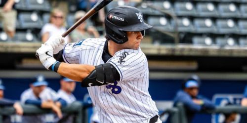 No. 1 overall pick Cholowsky gets on the board with first hit and two RBIs